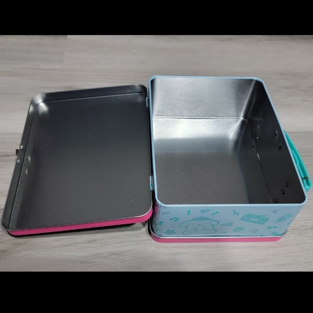 Hello kitty retro rewind lunchbox sanrio loot crate - Picture 4 of 9